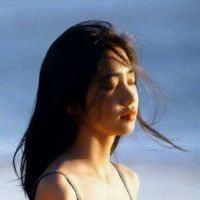 下次见你谈笑风生不动情