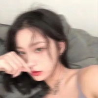 不模糊的女生头像单击