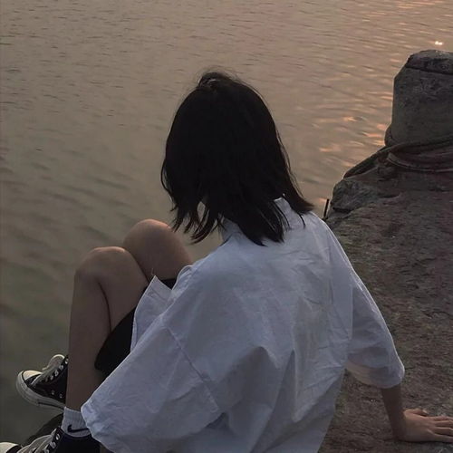 仙人掌头像女孩伤感悲伤