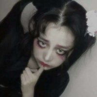 女生真人头像诡异病娇