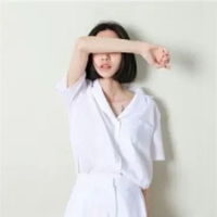 高冷白色短发女生头像