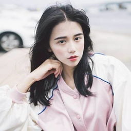 请问有谁知道这个女生吗