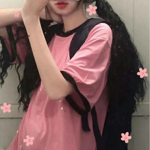 月亮有星星乌云有雨而你有我