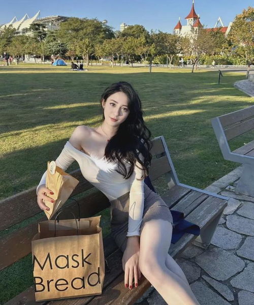美女图岛国模特黑丝长腿