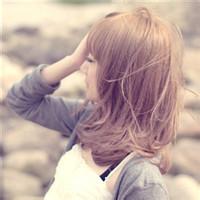 朦胧女生侧头像女生朦胧模糊的女生头像