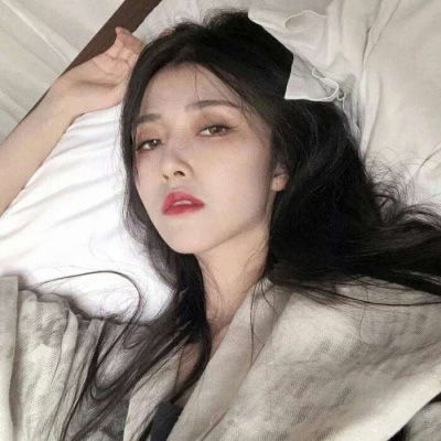 冷酷头像女霸气真人孤独伤感女生头像冷酷
