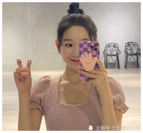 26岁女星跳韩团擦边球舞蹈,没被骂反被夸,原来不全是动作问题