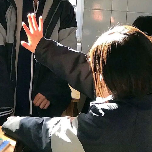 开学和新同桌换上的宝藏情头