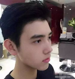 最近频繁露面的星二代也是有点多
