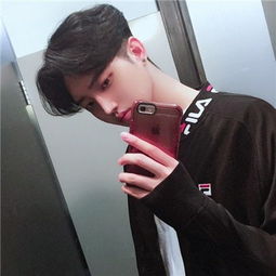 个性男生手机控福利图片
