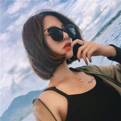 霸气女生头像戴墨镜高清大图2018没兴趣认识你也别打听我