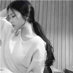 黑色美女头像图片动态