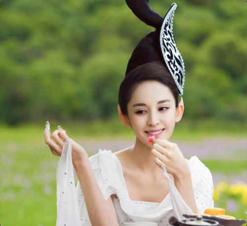 青丘狐传说原配夫人逆袭,狂撩变心夫君,气得妖精小妾干瞪眼