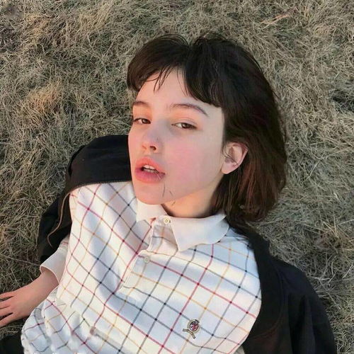 敲多好看欧美女生头像