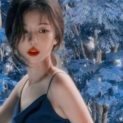 网易云热评新闻说妻子出车祸已亡,我看着刚回家的她
