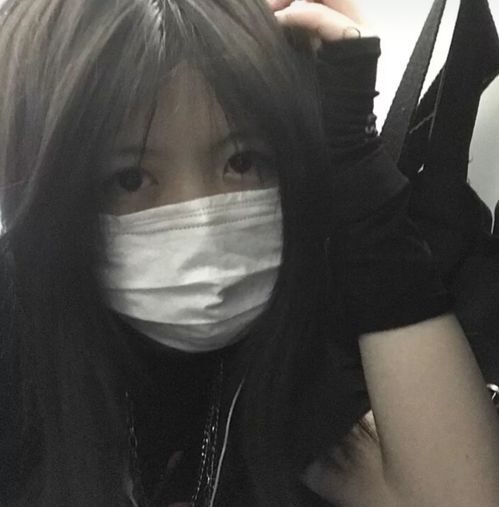 ins微丧女头