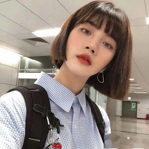 头像丨别用短暂的喜欢来打扰我平静的生活