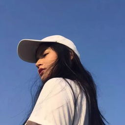 女生头像没有人心疼我