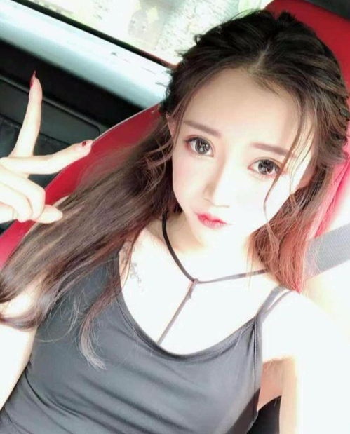 快手女网红打假现场,颜值似路人,粉丝感到心疼
