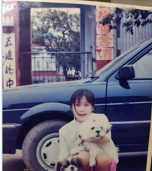 九十年代老照片青春女性很漂亮,自信靓丽笑容美