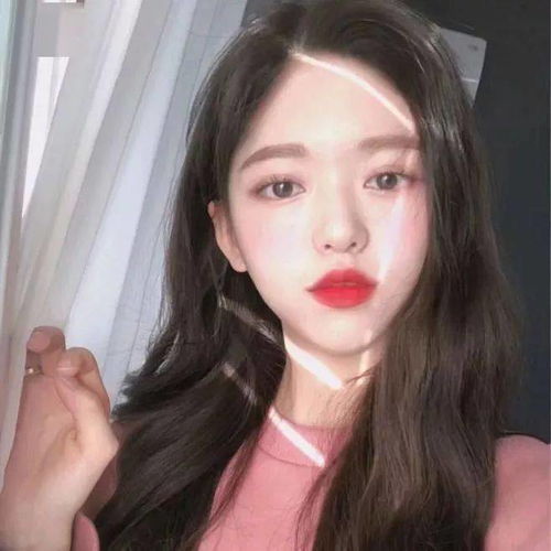 女生头像不想你被太多人喜欢我想我们彼此相爱