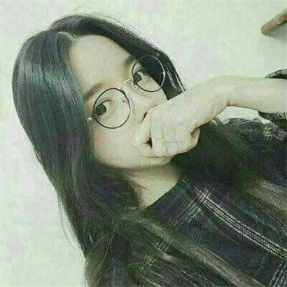 2020最新最可爱的头像,韩系戴眼镜可爱萌的小女生