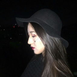 女生暗头有点酷酷的,而又有些qq女生头像我要个性网