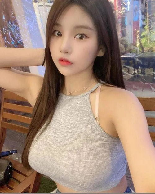 不断挑战底线为了走红的兔女郎,在穿着上面走刀锋