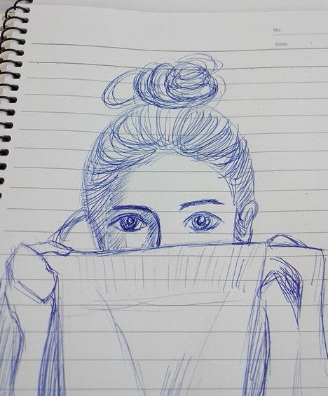 手绘素描黑白圆珠笔画女生头像美美