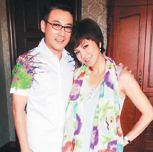她是风云里的颜盈,经历三段失败婚姻,如今51岁依然风韵十足