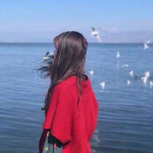 算不上漂亮,却很有气质的3星座女