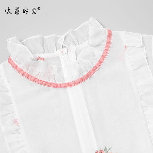 2018夏装新款欧美时尚复古白色绣花长款大摆连衣裙优雅气质女装