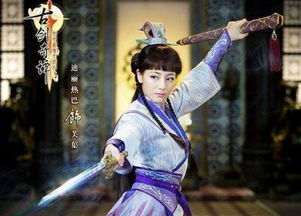 杨幂赵丽颖杨紫章子怡杨颖刘亦菲林心如,女星舞剑姿势谁仙气飘飘