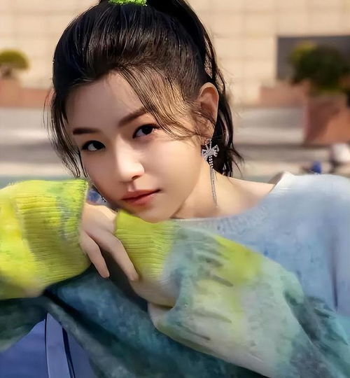 天生不上镜的4位女明星,真人远比照片漂亮,个个都又瘦又美
