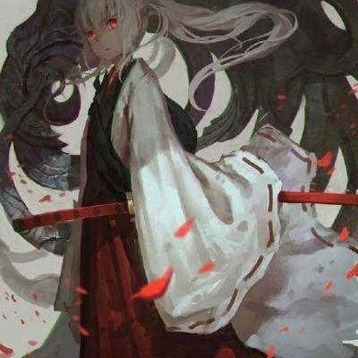 白发血瞳女生头像高冷蓝瞳
