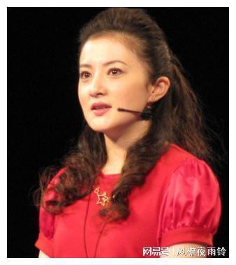 曾比关晓彤还出名的国民闺女,琼瑶御用童星,40岁至今未婚