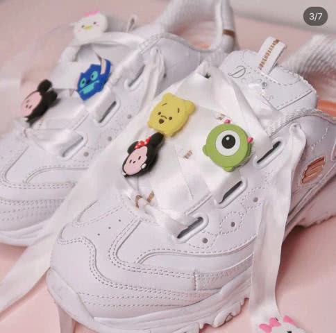 学生党才穿匡威,仙女们一般都穿少女碟,颜值比匡威高十倍