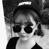 qq头像女生带墨镜带墨镜的女生个性头像