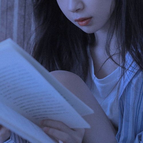 特别适合冬天的女生头像