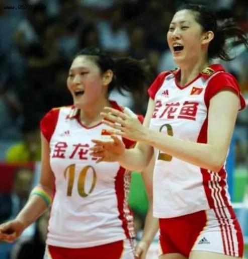 她是中国女排第一美女,与央视导演闪婚闪离,现在34岁仍然单身