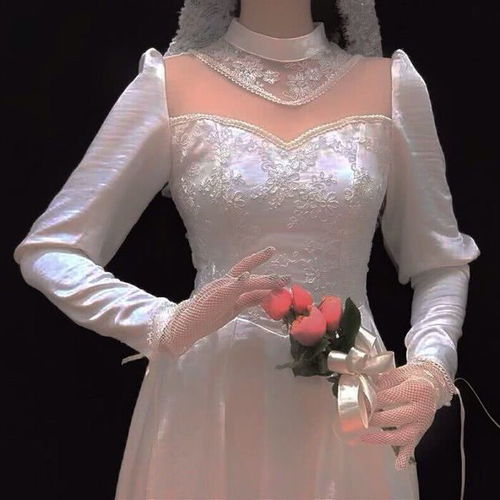 超火不露脸女生头像你携缓缓月色而来,而雪也好似温柔弥漫