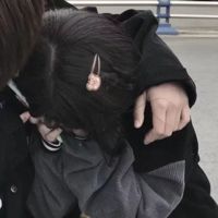 双人情头真人拥抱不露脸头像,情侣头像图片