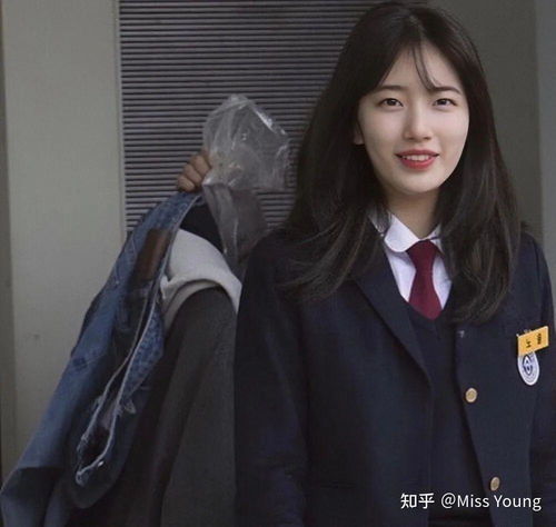 适合女生头像图片女孩