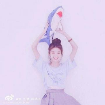 00后学生微信头像超漂亮女生适合学生党的头像穿校服女生