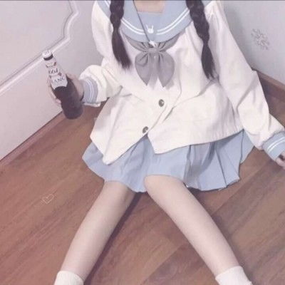 迪士尼公主不露脸女生头像文案