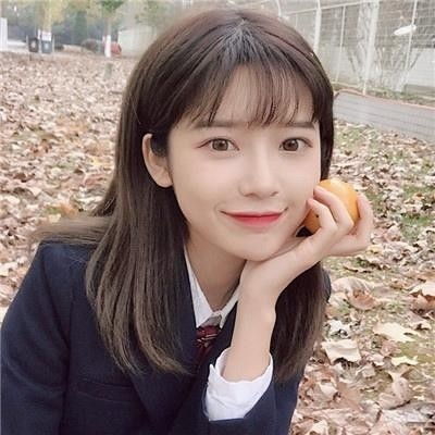 什么时候美女会发这么皮这么拽的动态呢短句文案俏皮头像