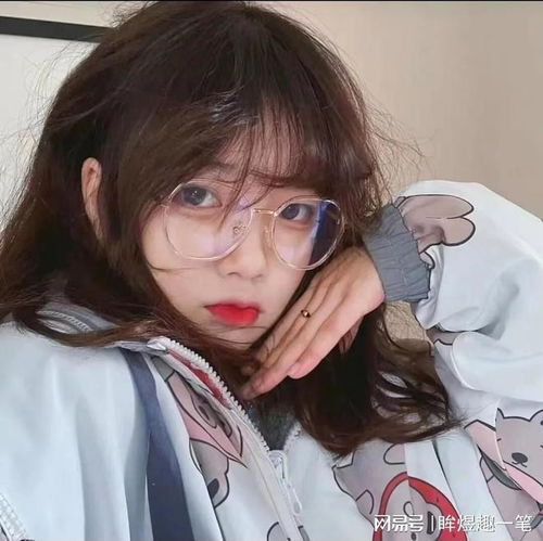 虽然这个叫做张熙唯的小女孩确实演技很好,感觉眼睛里都是有光的