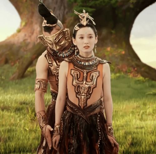 春晚最惊艳女星李思思丝绒天鹅颈,李宇春性感,伊丽媛华贵雍容