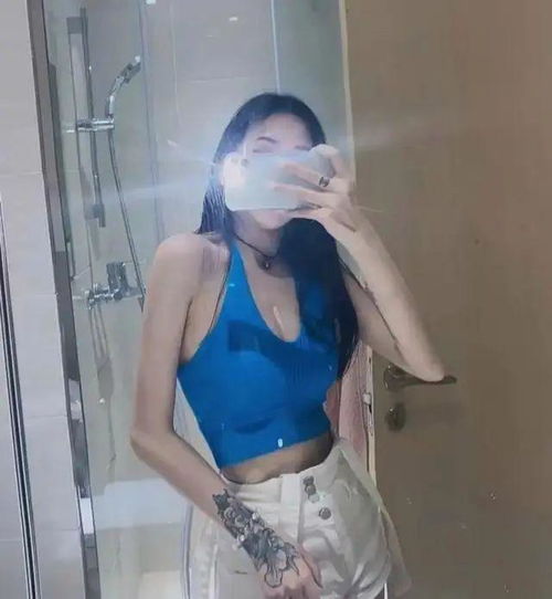 一语成谶22岁美女网红伍九九去世,生前嗜酒如命,死不离口