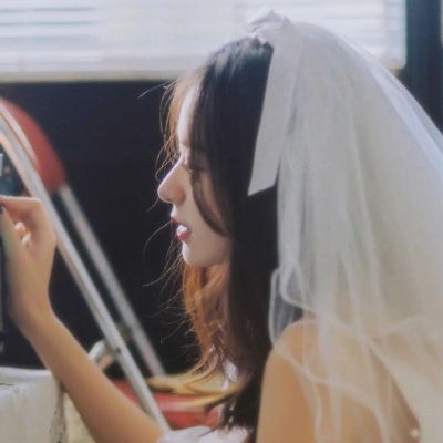 女生侧脸微信头像真人